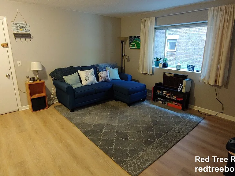 200 Kelton St #A14 — Photo 3