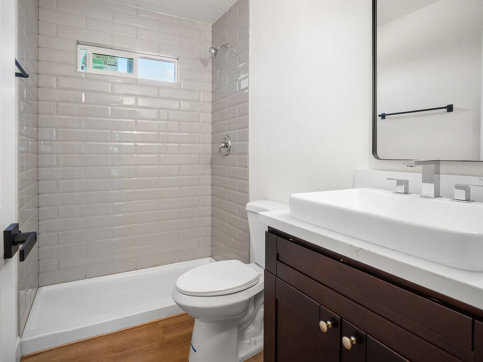3 bed, 1120 sqft, $3,500 — Photo 4