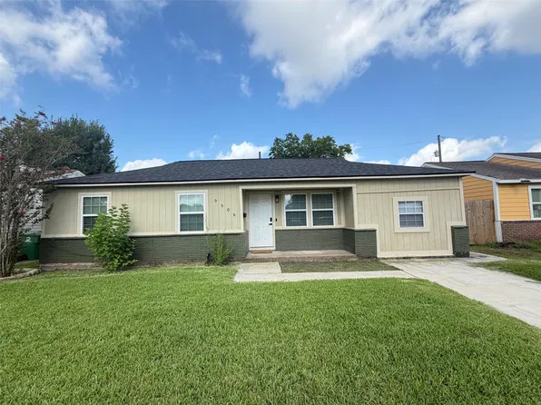 9506 Sierra Dr, Houston, TX 77051