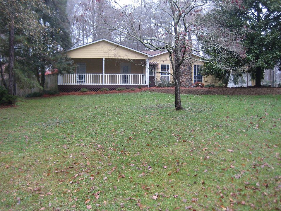 Welcoming curb appeal!