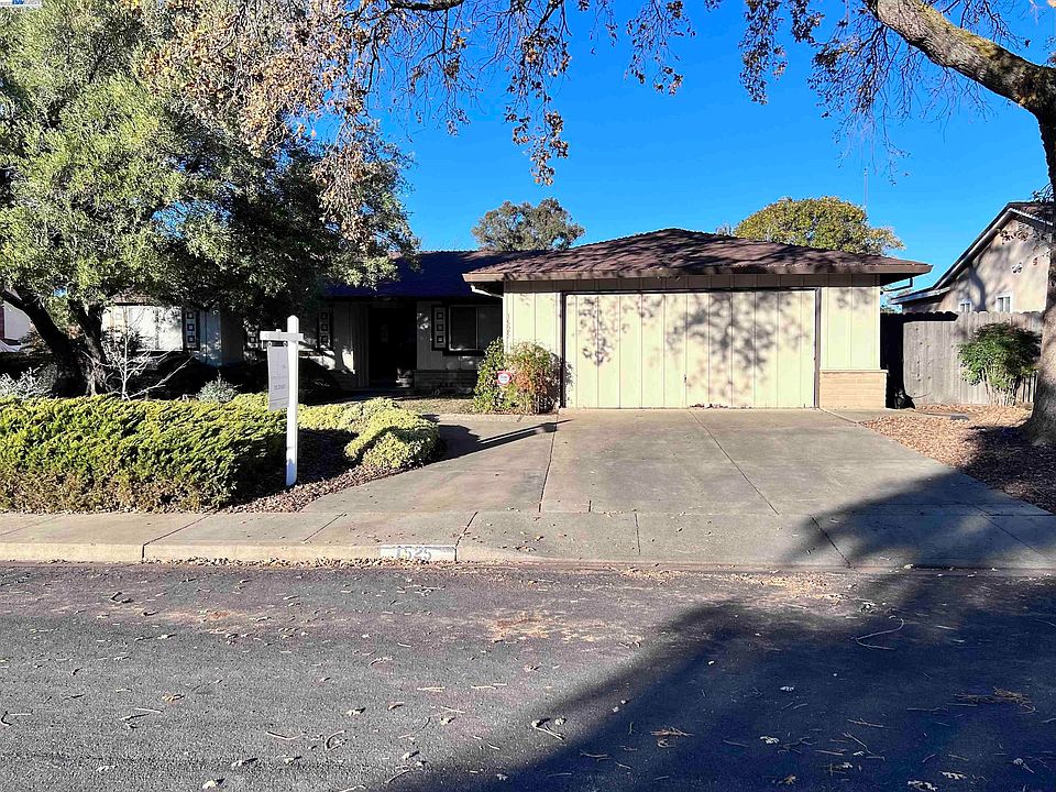 1525 Woodland Dr, Pittsburg, CA 94565 | MLS #41016294 | Zillow