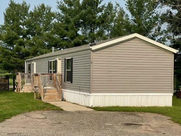 134 Attewell Street #8, Mauston, WI 53948