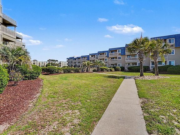 3rd image of 9660 Shore Dr. #309