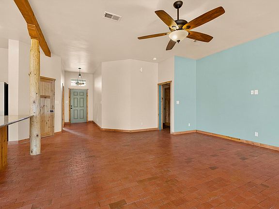 4th image of 6755 Wolf Creek Ct NE