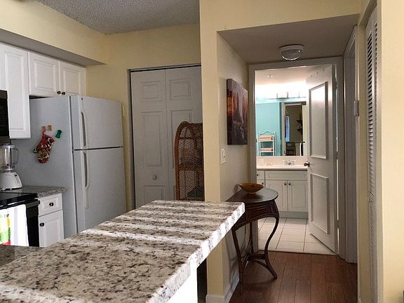 5th image of 1260 Wildwood Ln #201