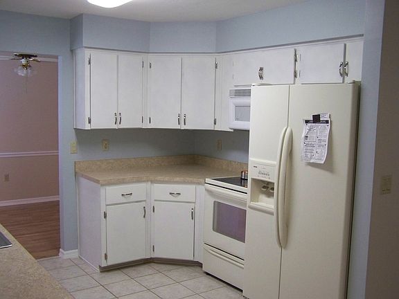 5th image of 1312 Moray Ct