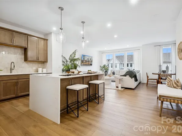 7228 Westrow Ave #29, Charlotte, NC 28278