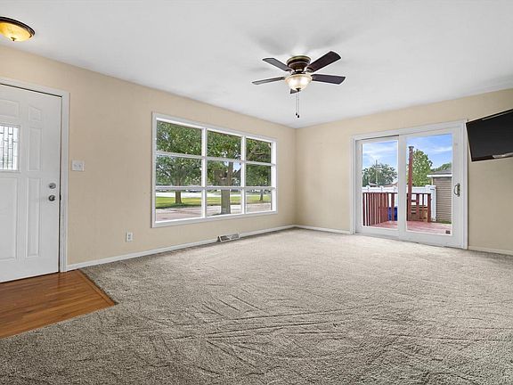 2nd image of 2306 17th AVENUE