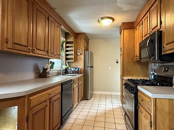 2nd image of 51 Beechwood Road