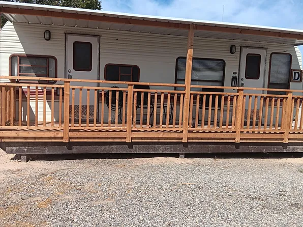 1880 Janet Ln #D, Pahrump, NV 89060