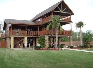 1559 S Perkins Ferry Rd, Moss Bluff, LA 70611