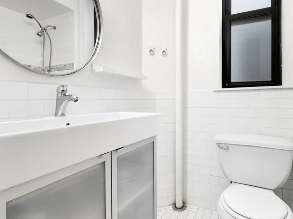 58 West 105th Street image 8 of 14