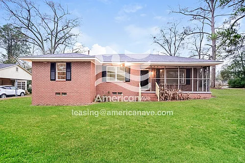 1103 Cypress Dr Photo 1