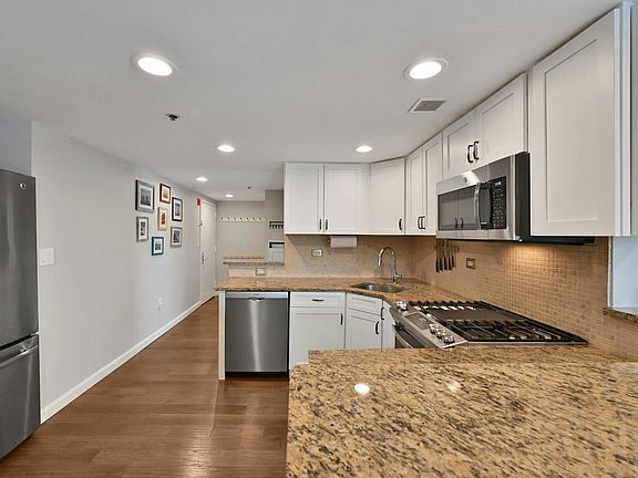 3rd image of 700 1st St APT 9W