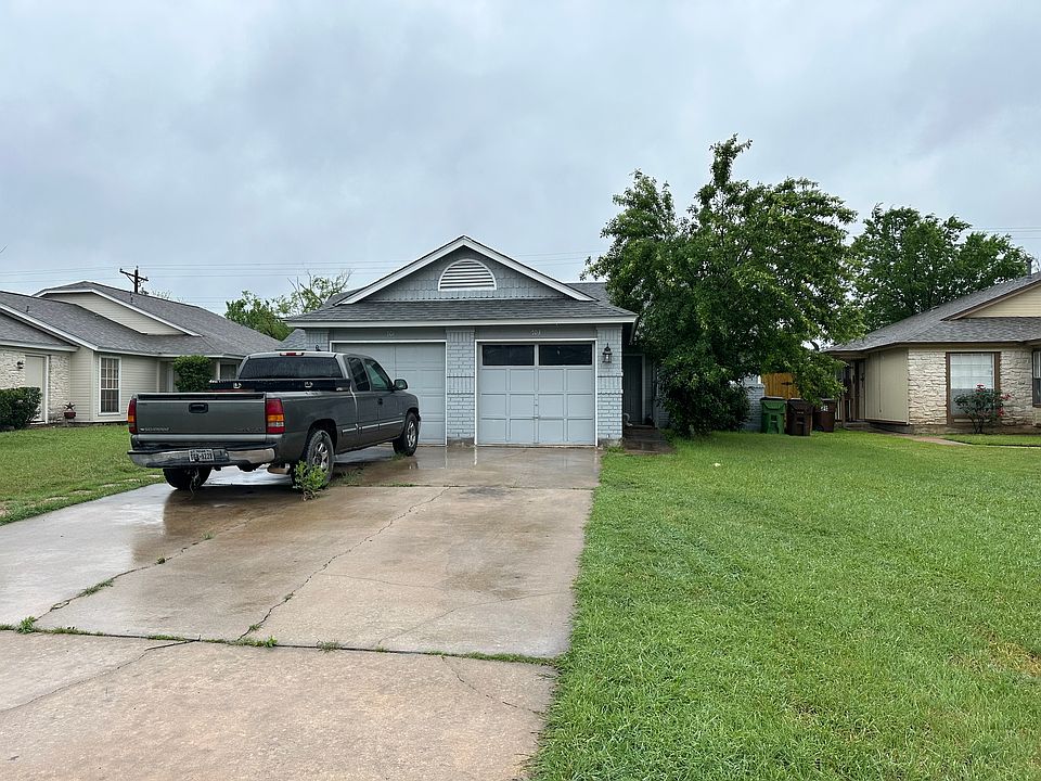 1st image of 701 Greenlawn Blvd