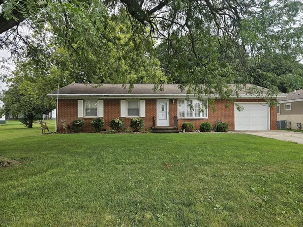 1211 E Indiana Ave, Pontiac, IL 61764