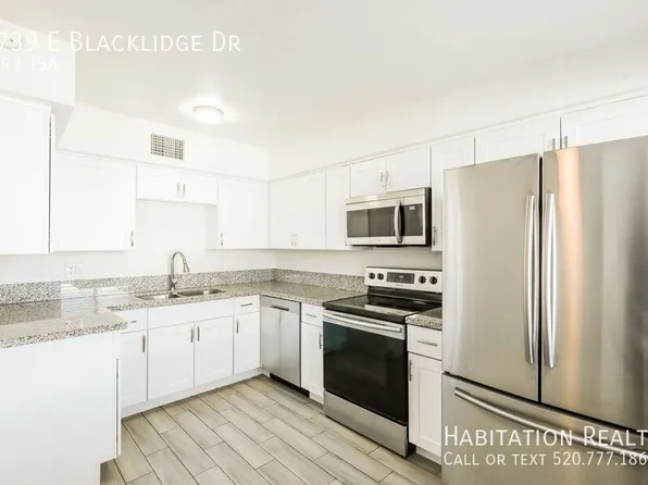 3739 E Blacklidge Dr, Tucson, AZ 85716