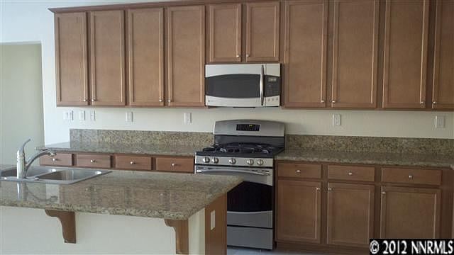 2nd image of 110 Bethpage Dr