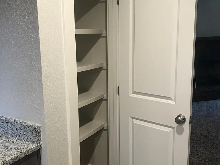 2319 W Compass Dr — Photo 13