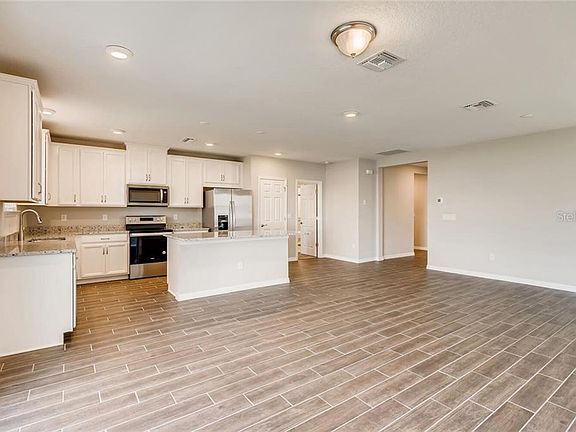4th image of 13443 Palmera Vista Dr #331