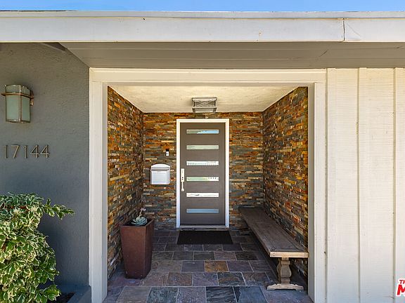 4th image of 17144 Cantlay St