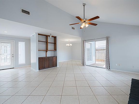 3rd image of 1050 Apache Falls Dr