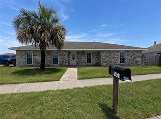 1001 E Saint Avide St, Chalmette, LA 70043