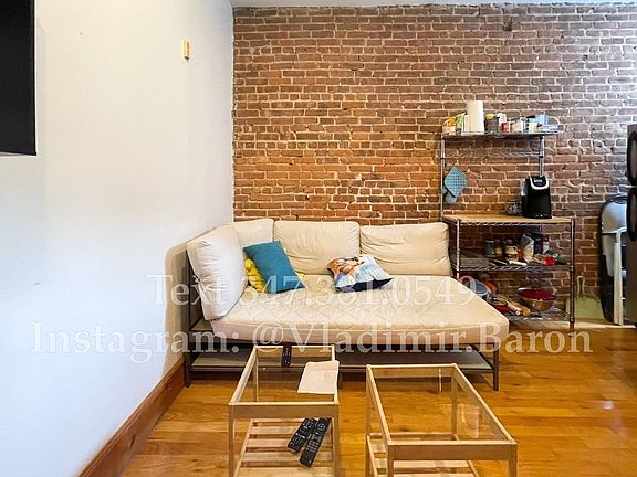 4th image of 788 Park Pl APT 11A