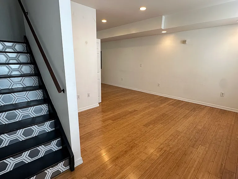 1328 N 6th St #2F — Photo 1