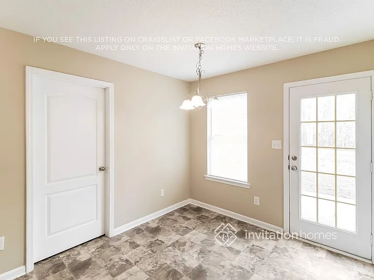 55 Kendall Ln — Photo 10