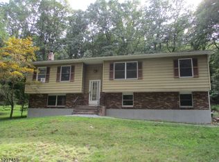 250 Rockport Rd, Port Murray, NJ 07865