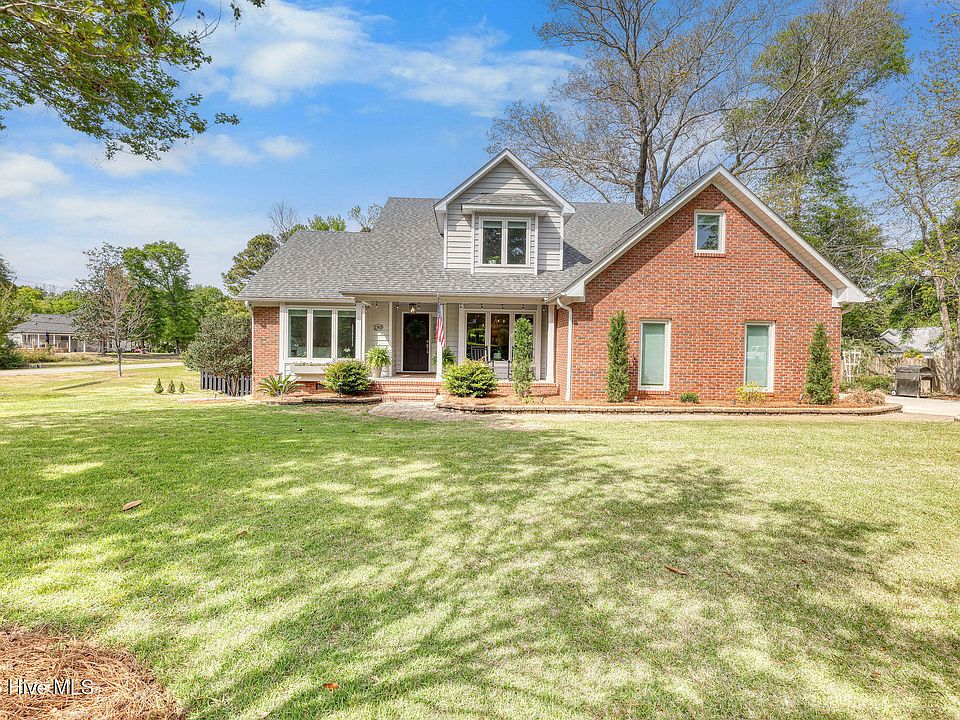 1st image of 1501 Southeast Harbor Drive