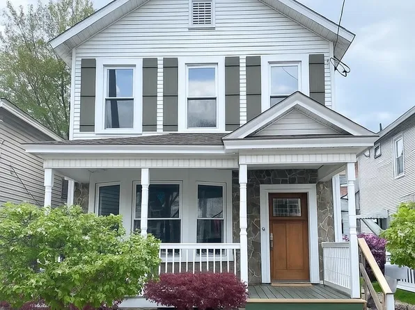 37 Washington St, Carbondale, PA 18407