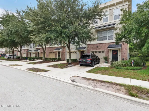 4510 CONGRESSIONAL Drive, Jacksonville, FL 32246