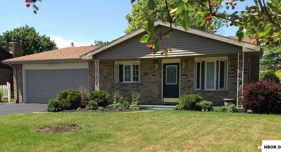1st image of 3208 Crosshill Dr