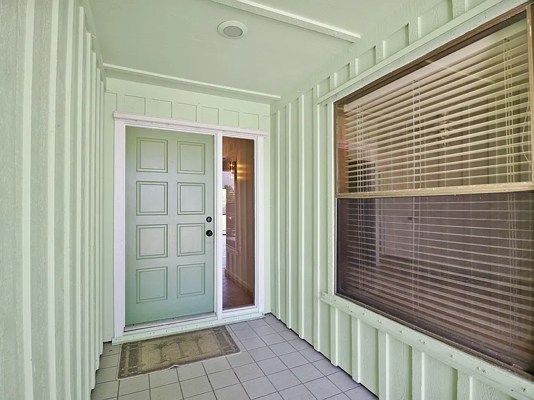 65 Pinehill Trl W #W — Photo 6