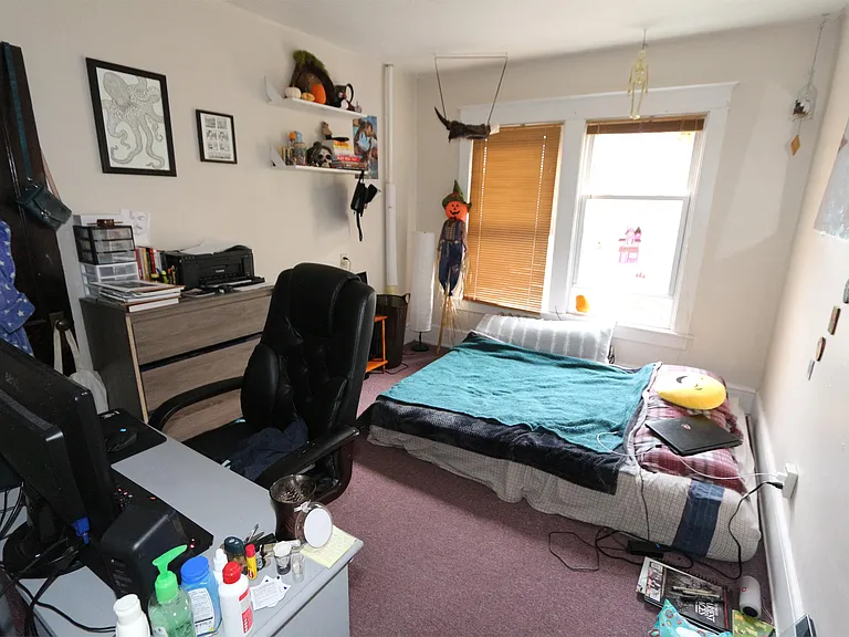 7-9 Weidman Pl #2 — Photo 6