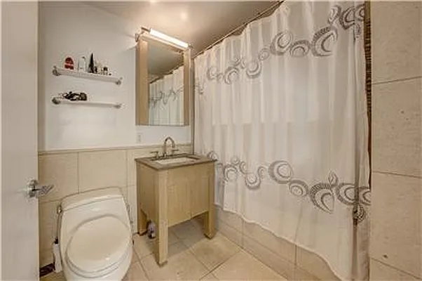 Rented by (Legacy) Elegran | media 2