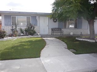 880 Felipe Pl, Hemet, CA 92543