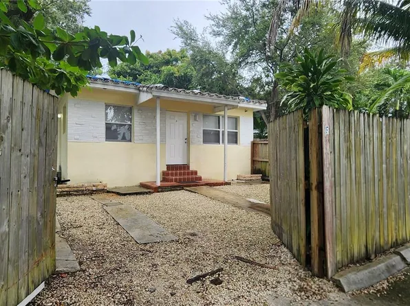 61 NE 67th St #1, Miami, FL 33138