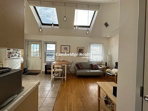 90 Summer St #3 Photo 1