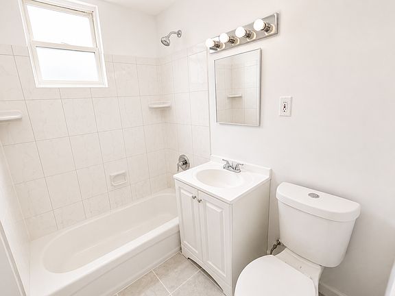 3rd image of 320-322 Kerrigan Blvd #2R