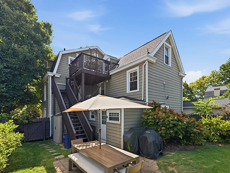 305 Centennial Ave — Photo 35
