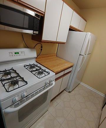 3rd image of 9994 S 84th Ter Unit 32-212