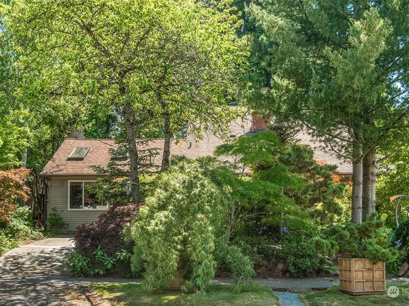 1217 SW Orchard Street, Seattle, WA 98106