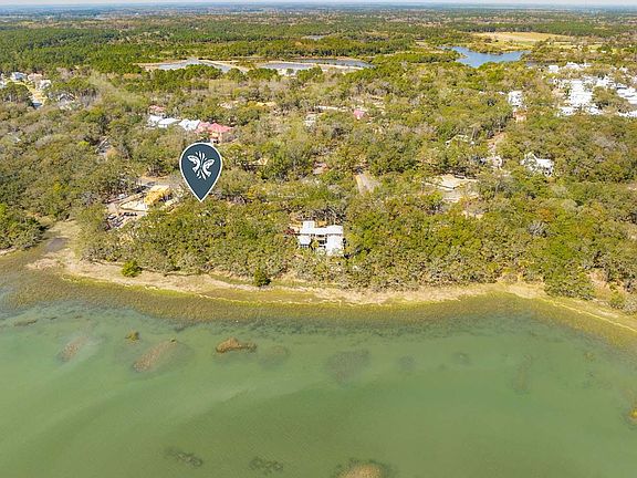 3rd image of 8237 Jack Island Dr