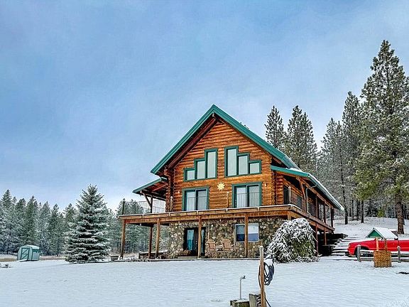 2nd image of 1076 Starvation Lake Rd