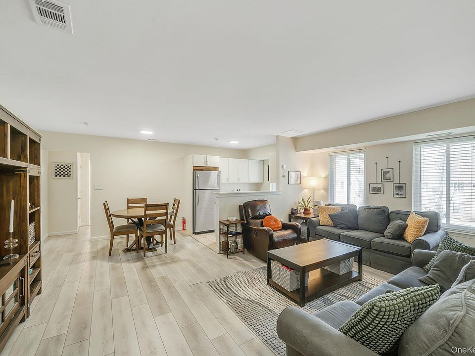 1st image of 22 Kiowa Court #22