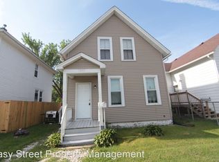 1553 W 17th St #1, Davenport, IA