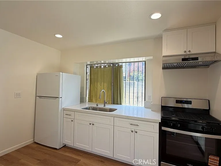 303 N New Ave #C — Photo 4